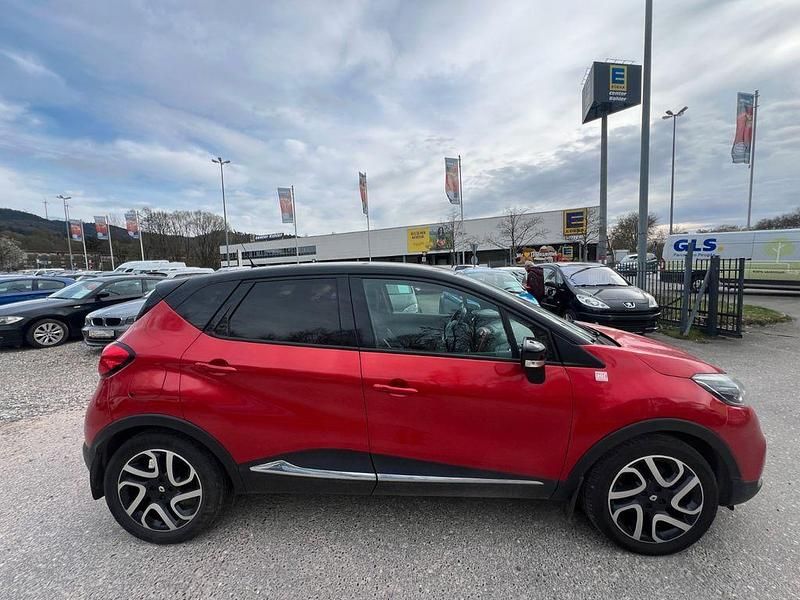 Gebraucht Renault Captur Expression 90 PS (66 kW) 2015 Rot SUV