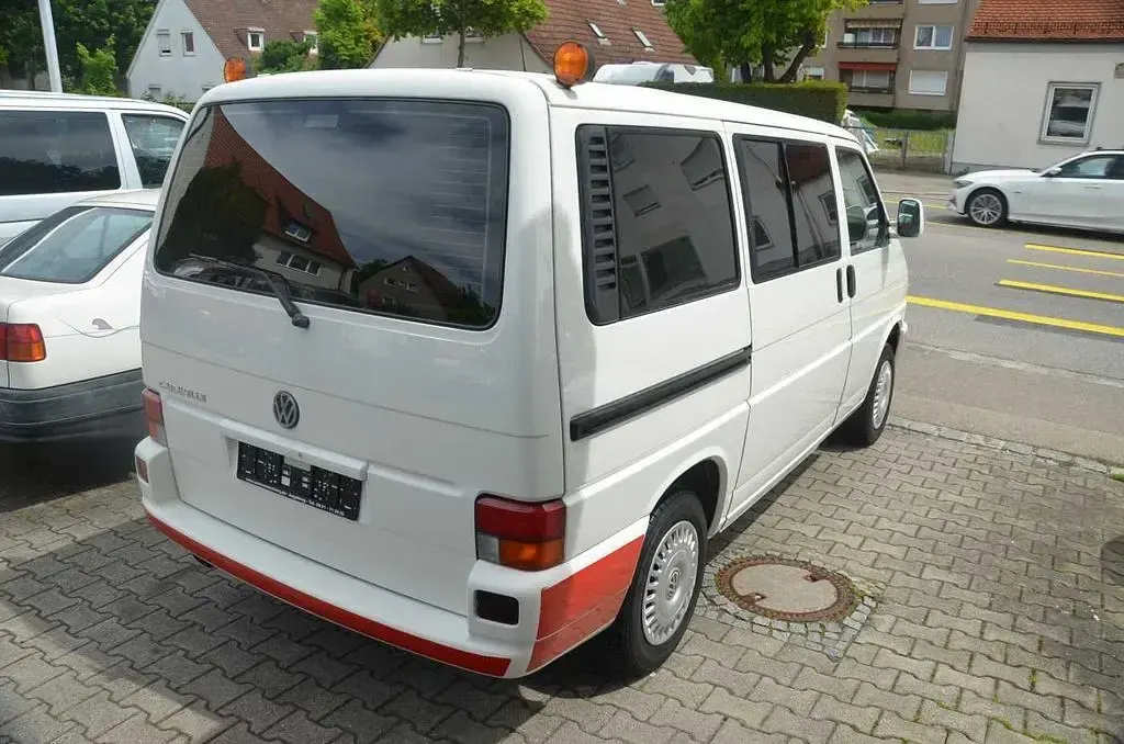Usata VW Caravelle 116 CV (85 kW) 2000 Bianco Furgone