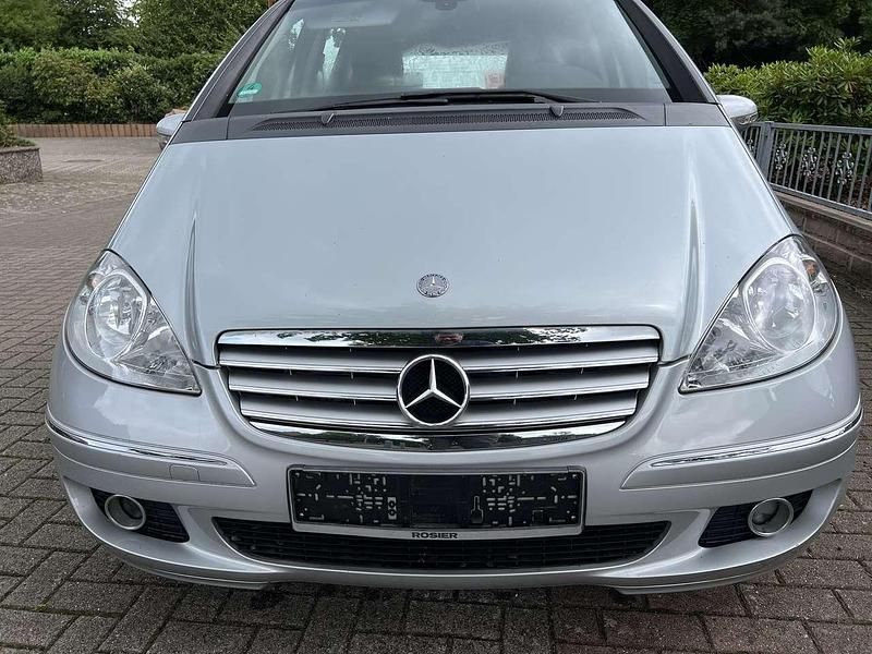 Gebraucht 2006 Mercedes A200 Elegance Limousine | 4.900 € (Fairer Preis) - Bild 1/4