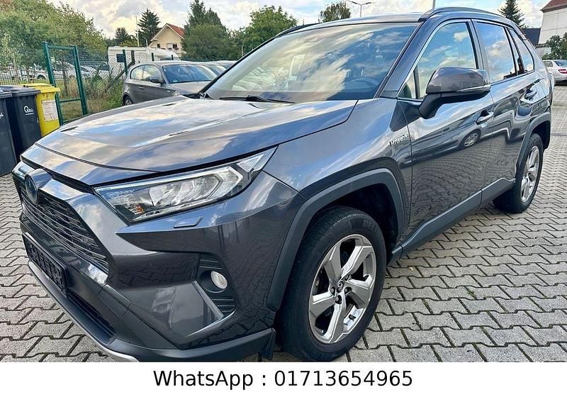 Grau Gebraucht 2019 Toyota RAV4 Hybrid Club SUV | 21.500 € (Guter Preis) - Bild 1/4