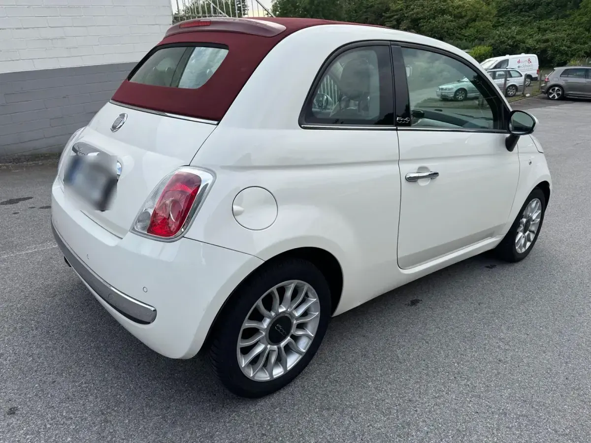 Gebraucht Fiat 500C Lounge 86 PS (63 kW) 2011 Weiß Cabrio