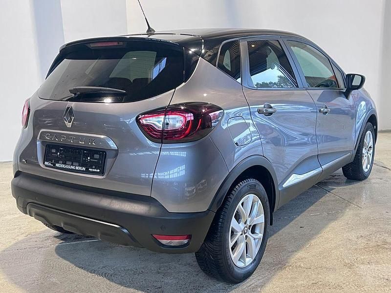 Gebraucht Renault Captur LIMITED 90 PS (66 kW) 2019 Grau SUV