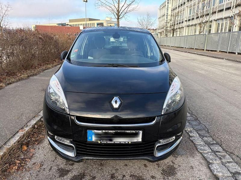 Schwarz Gebraucht 2012 Renault Scénic III Dynamique Van / Kleinbus | 5.000 € (Fairer Preis) - Bild 1/4