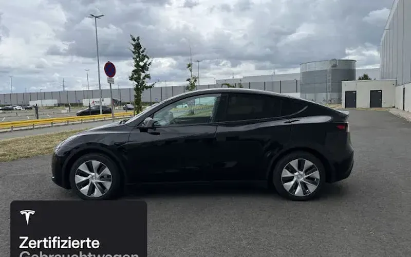 Gebraucht Tesla Model Y RWD 188 kW (256 PS) 2023 Schwarz SUV