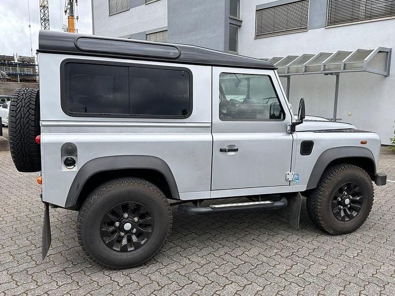 Gebraucht Land Rover Defender 122 PS (89 kW) 2015 Silber SUV