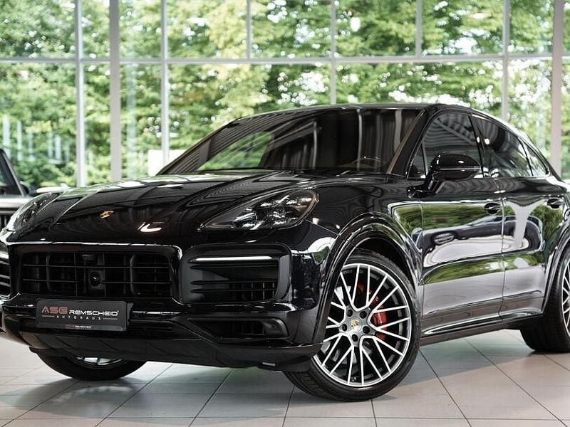 Gebraucht Porsche Cayenne 338 PS (248 kW) 2022 Schwarz SUV