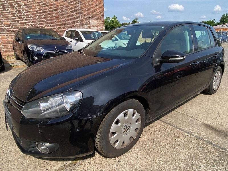 Deep black perleffekt Gebraucht 2009 VW Golf VI Comfortline Limousine | 4.490 € (Guter Preis) - Bild 1/4