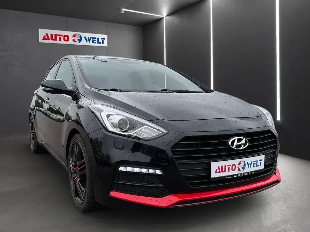 Gebraucht Hyundai i30 Turbo 186 PS (136 kW) 2015 Schwarz Limousine