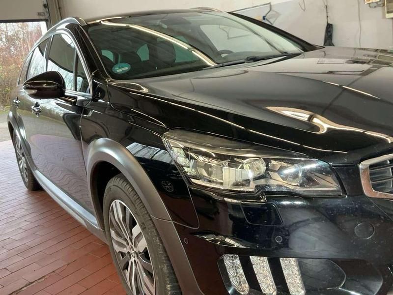 Gebraucht Peugeot 508 SW 181 PS (133 kW) 2016 Schwarz Kombi