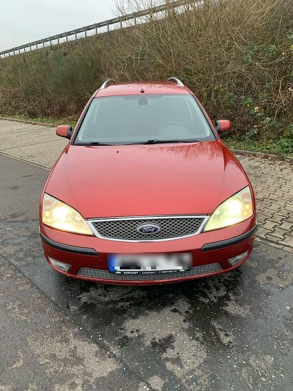 Orange Gebraucht 2006 Ford Mondeo Ghia Kombi | 1.800 € (Teuer) - Bild 1/4