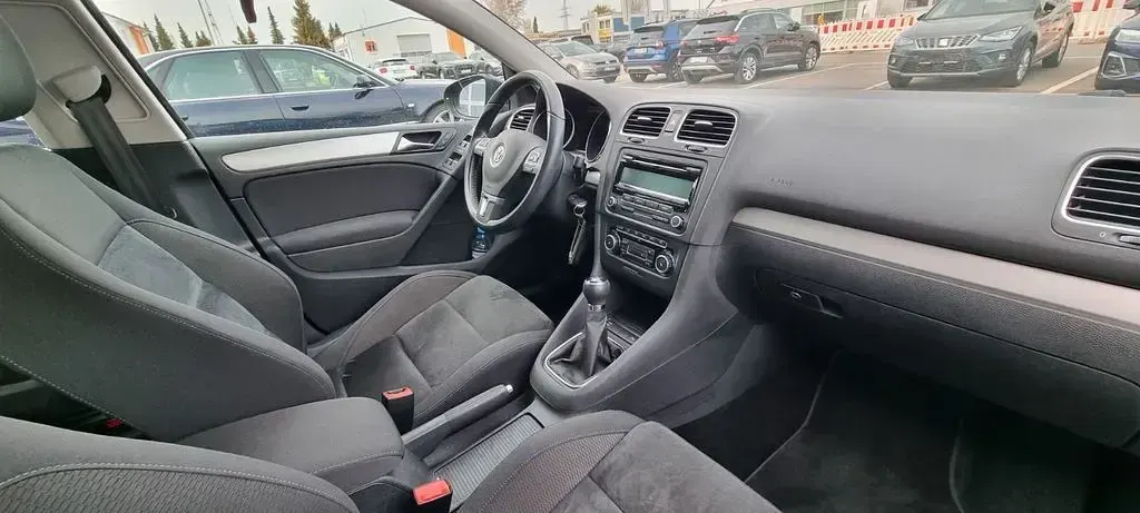 Gebraucht VW Golf VI Highline 122 PS (89 kW) 2010 Blau Kleinwagen