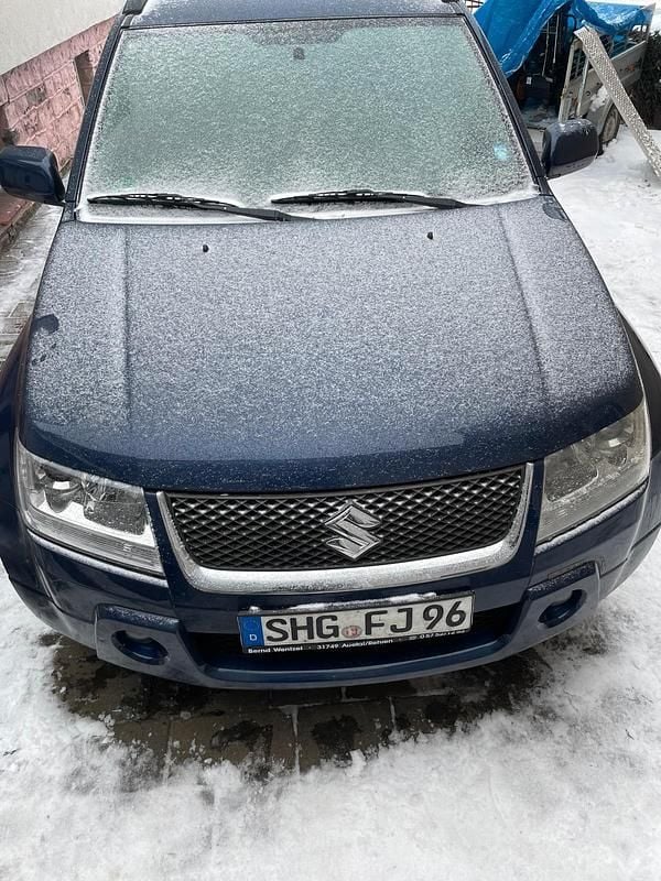 Blau Gebraucht 2006 Suzuki Grand Vitara SUV | 4.200 € (Fairer Preis) - Bild 1/4