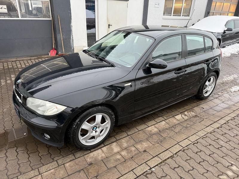 Gebraucht BMW 116 Advantage 116 PS (85 kW) 2006 Schwarz Kleinwagen