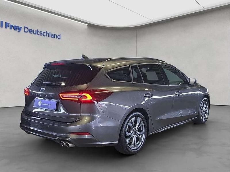 Gebraucht Ford Focus ST-Line X 116 PS (85 kW) 2025 Grau Kombi