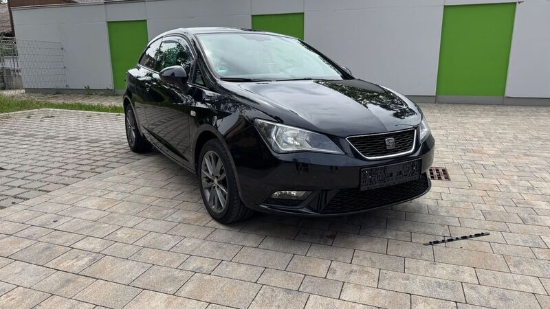 Schwarz Gebraucht 2013 Seat Ibiza SC I-Tech Kleinwagen | 6.890 € (Fairer Preis) - Bild 1/4