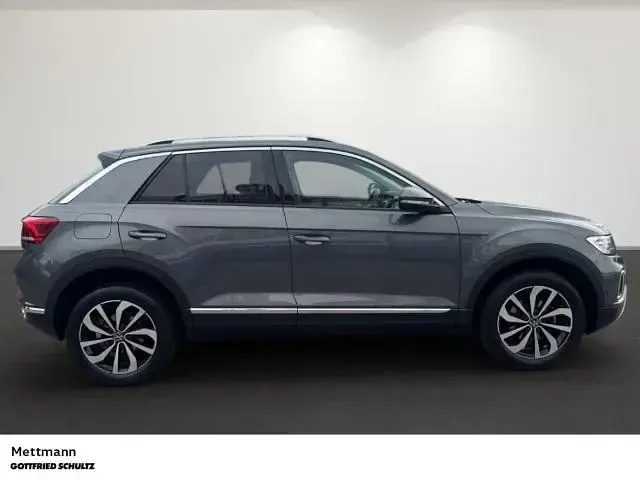 Gebraucht VW T-Roc Style 150 PS (110 kW) 2023 Grau SUV