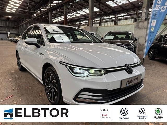 Pure white Gebraucht 2020 VW Golf VIII Style Limousine | 18.480 € (Fairer Preis) - Bild 1/4