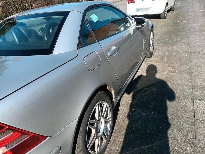 Gebraucht Mercedes SLK200 163 PS (119 kW) 2000 Silber Cabrio