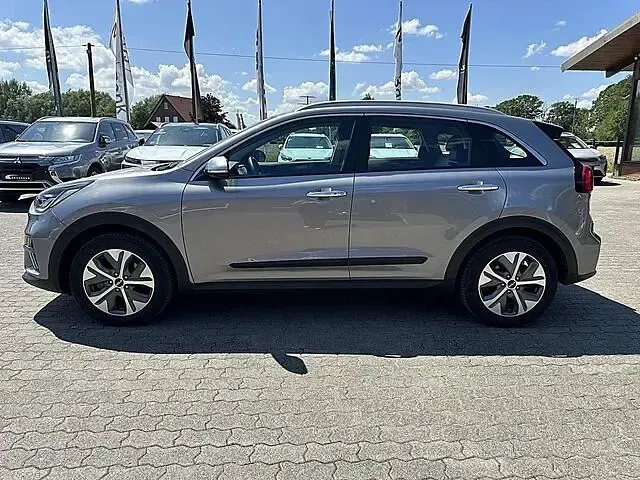 Gebraucht Kia e-Niro 150 kW (204 PS) 2022 Grau SUV
