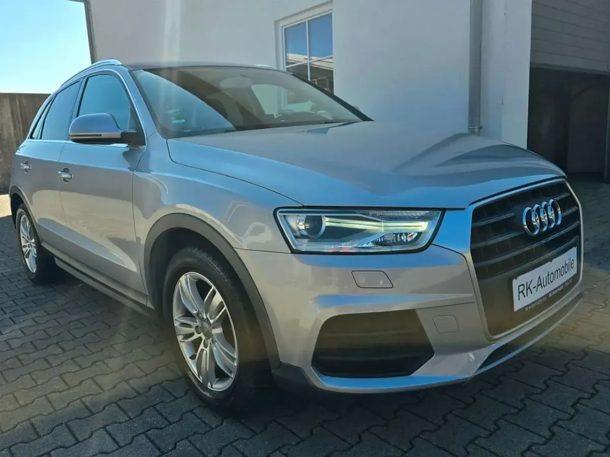 Gebraucht Audi Q3 Design 150 PS (110 kW) 2015 Silber SUV