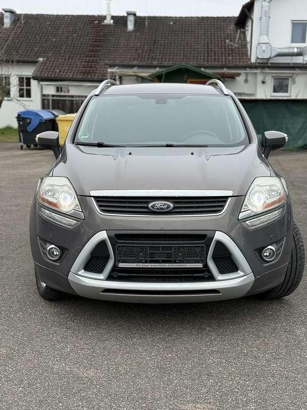 Gebraucht Ford Kuga Individual 163 PS (119 kW) 2012 Brisbane braun (met.) SUV