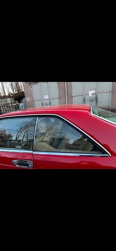 Gebraucht Mercedes 500 231 PS (169 kW) 1983 Rot Coupé