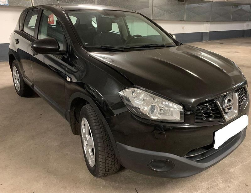Schwarz Gebraucht 2013 Nissan Qashqai SUV | 3.999 € (Superpreis) - Bild 1/4