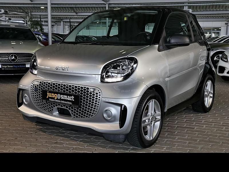 Silber Gebraucht 2022 Smart ForTwo Electric Drive Cabrio | 13.490 € (Fairer Preis) - Bild 1/4