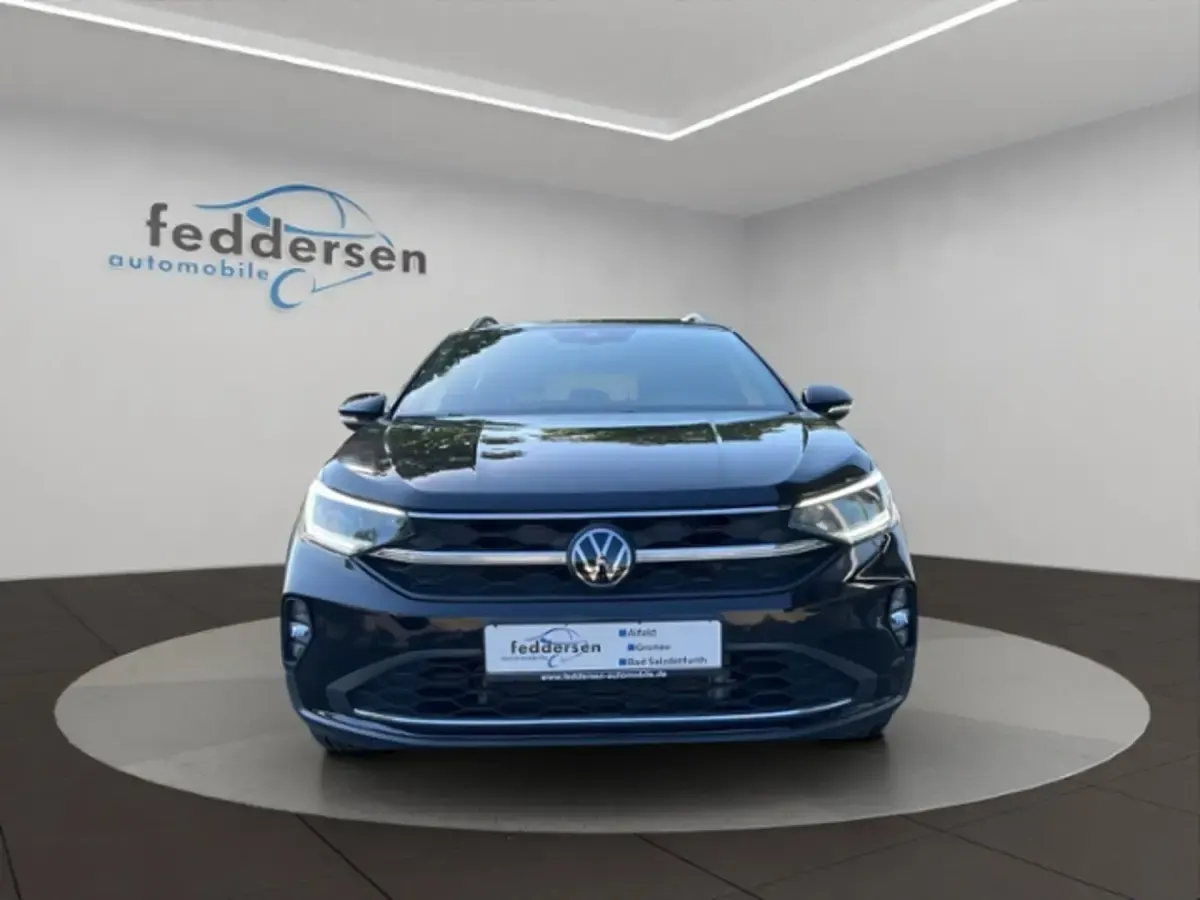 Gebraucht VW Taigo Move 150 PS (110 kW) 2024 Deep black perleffekt (metallic) SUV
