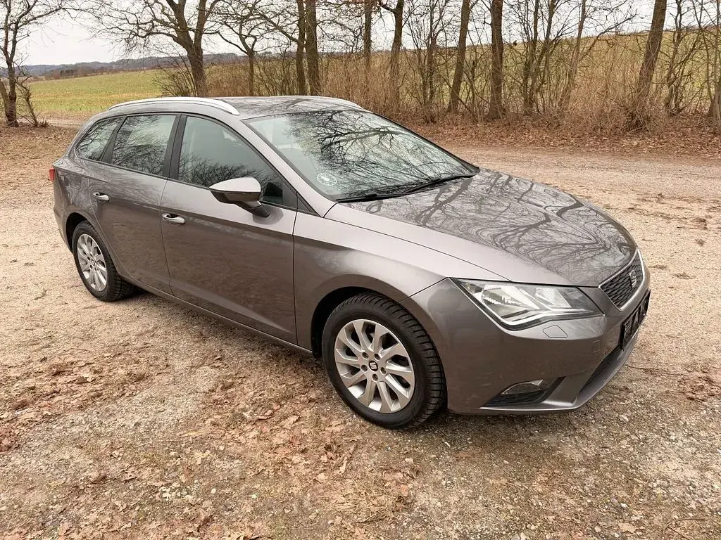 Gebraucht Seat Leon ST Style 105 PS (77 kW) 2014 Grau Kombi