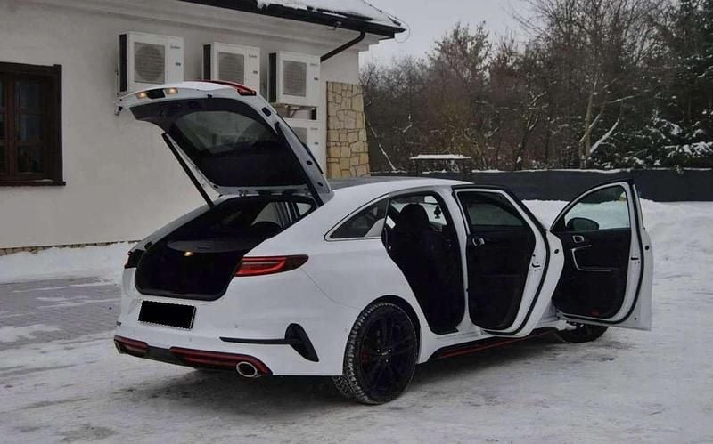 Używany Kia ProCeed GT-Line 159 KM (116 kW) 2022 Biały Kombi