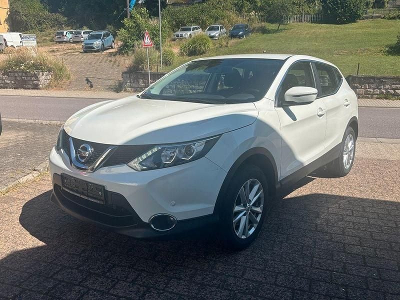 Weiß Gebraucht 2016 Nissan Qashqai SUV | 9.990 € (Superpreis) - Bild 1/4