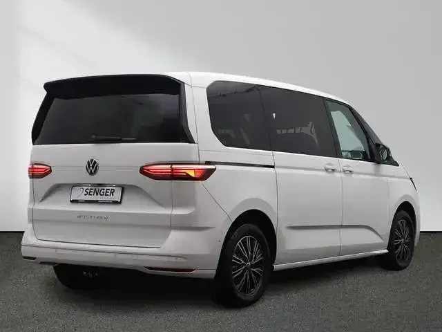 Używany VW Multivan Life 150 KM (110 kW) 2026 Biały Minivan