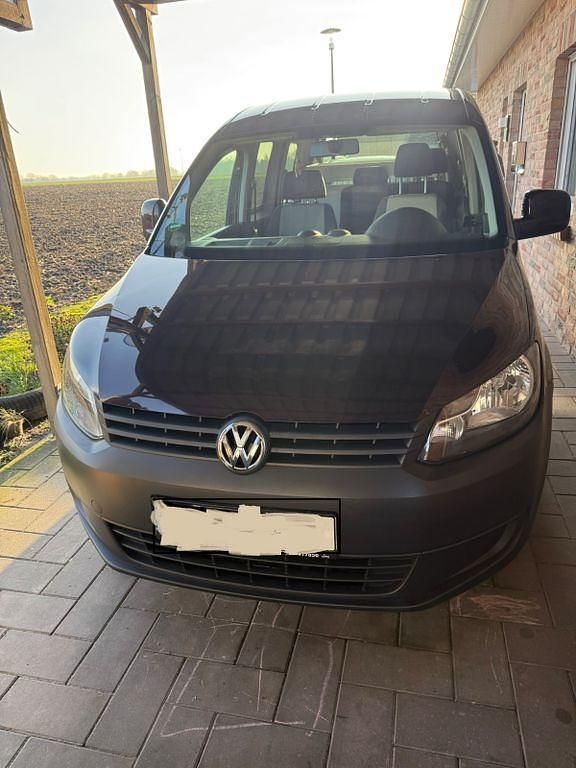Violet Gebraucht 2012 VW Caddy Comfortline Van / Kleinbus | 12.222 € (Etwas zu teuer) - Bild 1/4