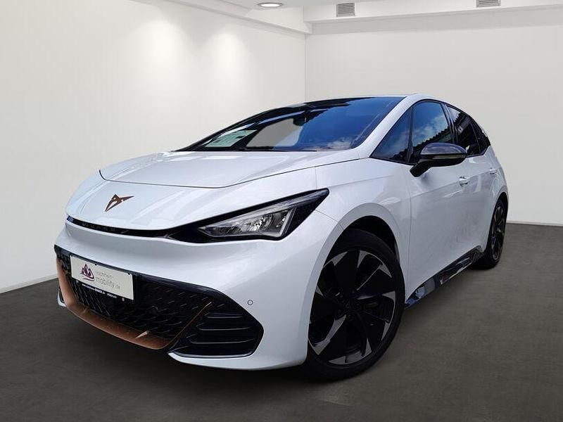Gebraucht Cupra Born e-Boost 169 kW (231 PS) 2022 Eisweiss (metallic) Kleinwagen