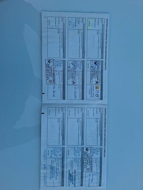 Gebraucht Renault Mégane Expression 101 PS (74 kW) 2010 Weiß Limousine