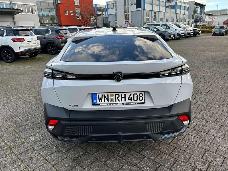 Gebraucht Peugeot 408 Allure 145 PS (106 kW) 2024 Okenit weiß Limousine