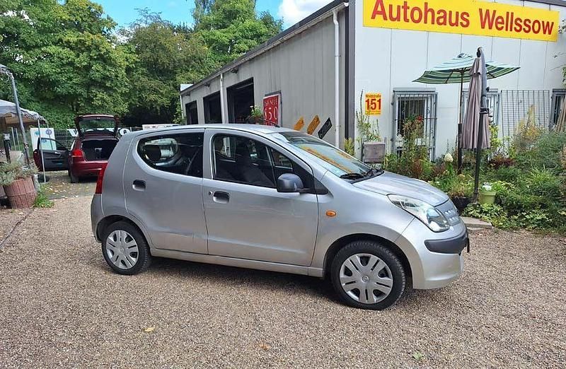 Silber Gebraucht 2010 Nissan Pixo Kleinwagen | 2.390 € (Etwas zu teuer) - Bild 1/4