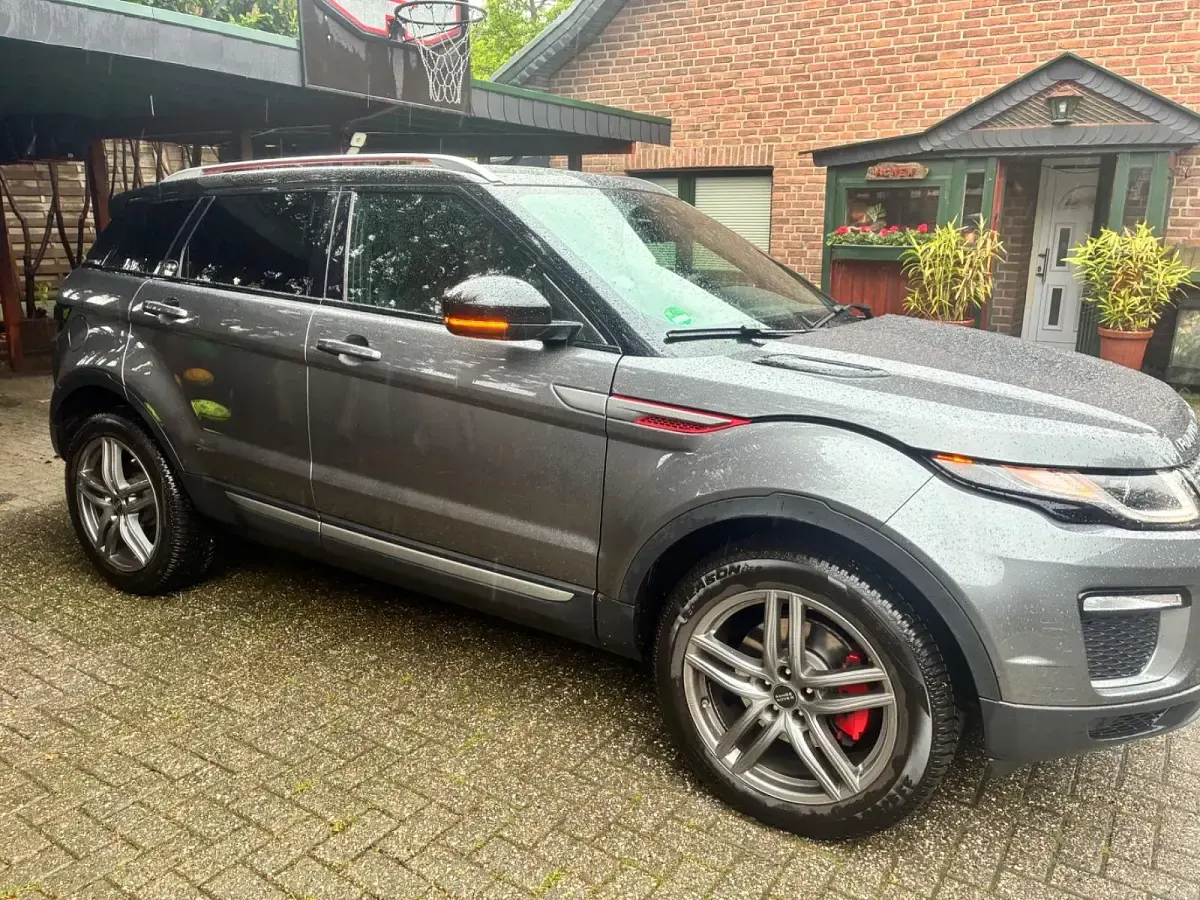 Gebraucht Land Rover Range Rover evoque 180 PS (132 kW) 2016 Grau Limousine