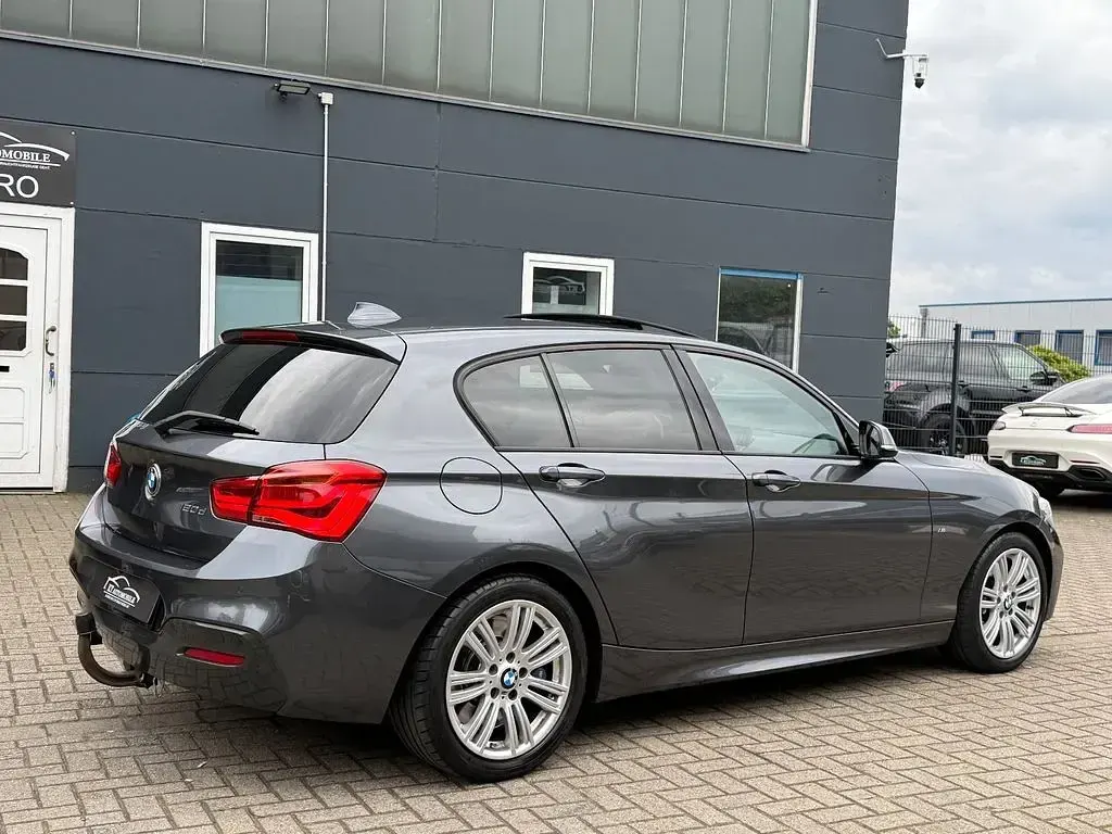 Gebraucht BMW 120 M Sport 190 PS (139 kW) 2015 Grau Kleinwagen