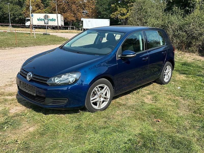 Blau Gebraucht 2009 VW Golf VI Comfortline Limousine | 5.980 € (Fairer Preis) - Bild 1/4