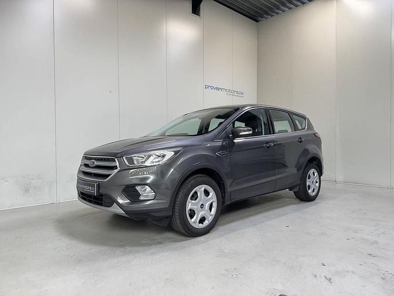 Gebraucht Ford Kuga 120 PS (88 kW) 2017 Grau SUV
