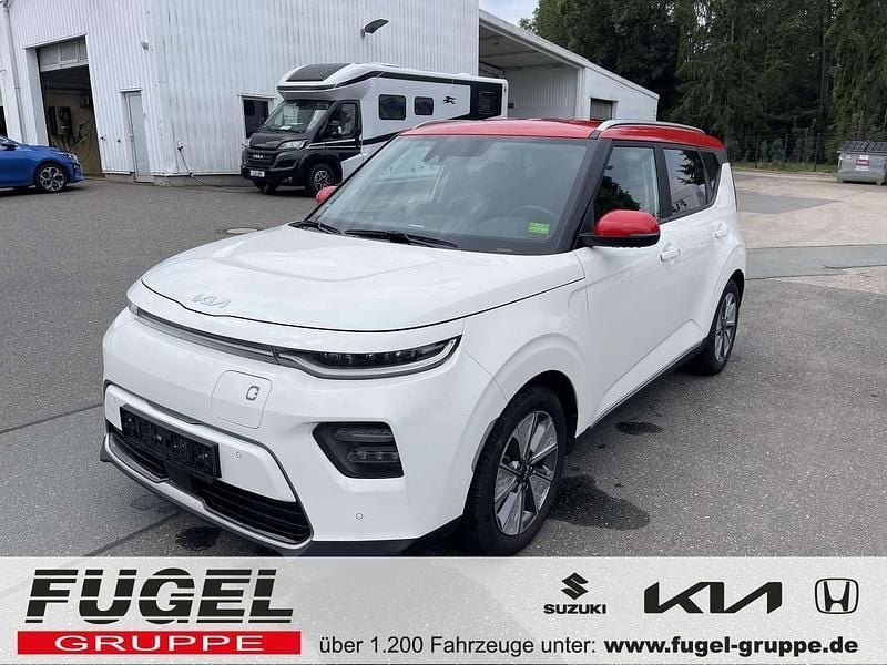 (ah1) schneeweiss & infernorot Gebraucht 2021 Kia Soul EV 3 SUV | 19.999 € (Etwas zu teuer) - Bild 1/4