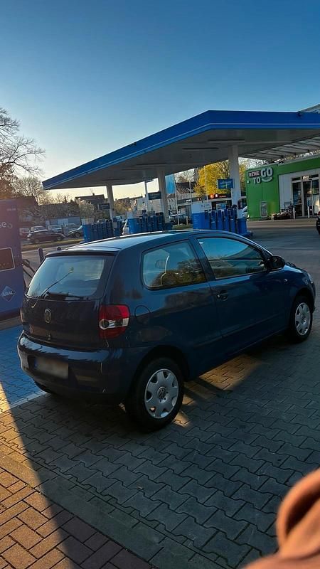 Second-hand VW Fox 55 CP (40 kW) 2005 Albastru Hatchback