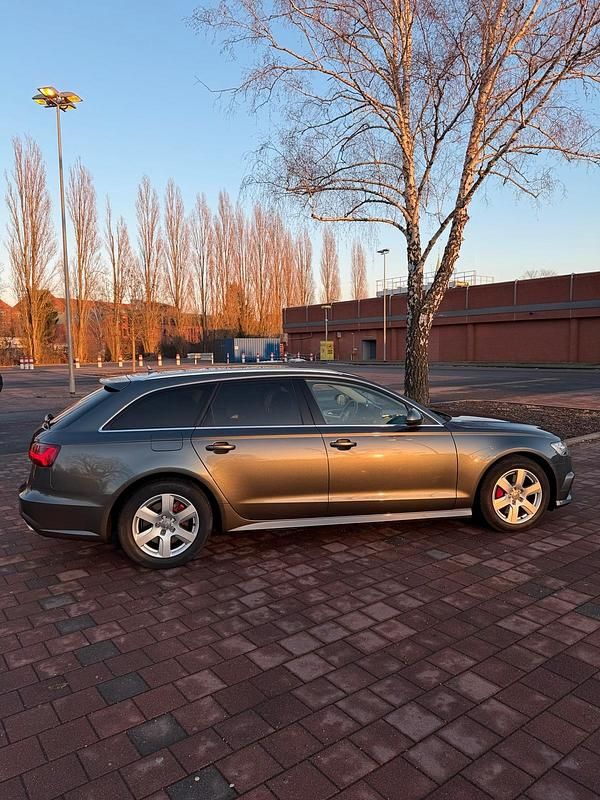 Gebraucht Audi A6 272 PS (200 kW) 2016 Grau Kombi