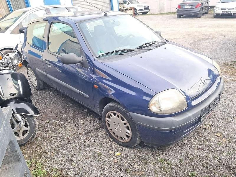 Gebraucht Renault Clio II 58 PS (42 kW) 1998 Blau Limousine
