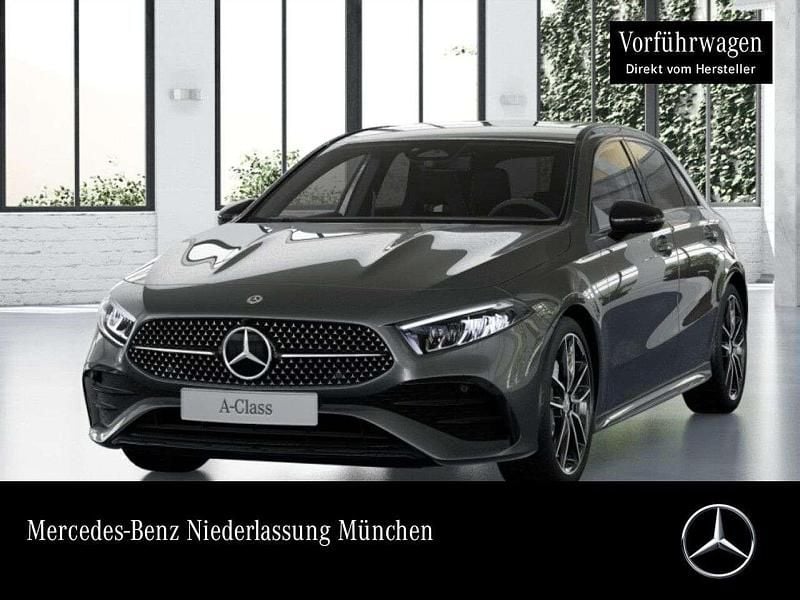 Grau Gebraucht 2025 Mercedes A220 AMG Limousine | 36.500 € (Fairer Preis) - Bild 1/4