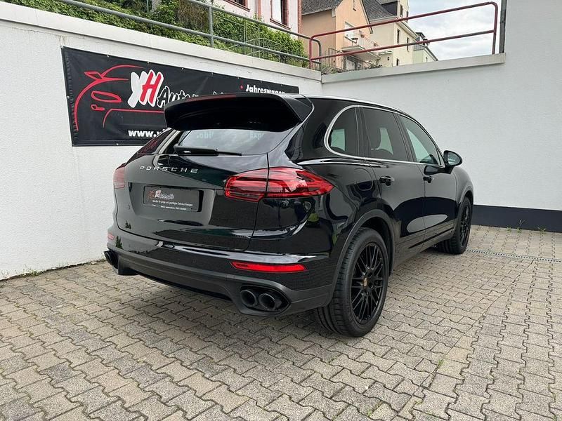 Gebraucht Porsche Cayenne Turbo 519 PS (381 kW) 2016 Schwarz SUV