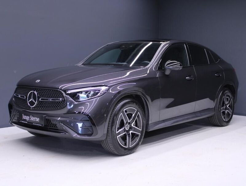 Metalliclack graphitgrau Gebraucht 2023 Mercedes GLC300 AMG Coupé | 68.890 € (Etwas zu teuer) - Bild 1/4