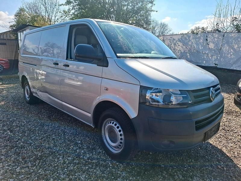 Second-hand VW Transporter 85 CP (62 kW) 2010 Argintiu Van